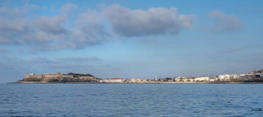 Eftihia Apartments By The Sea Rethymnon Exterior foto